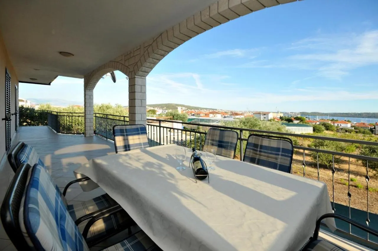 Roso Apartment With Sea View Trogir 0*,  Croatia