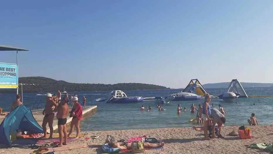 Roso Apartment With Sea View Trogir